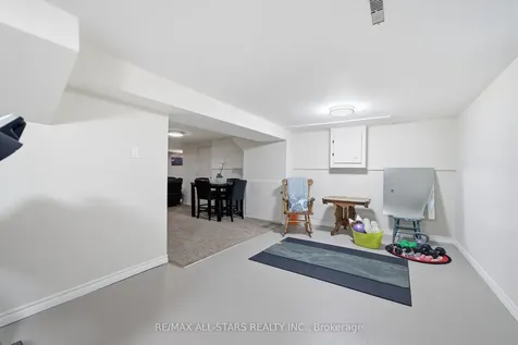 595 Walsh Drive Scugog ON L9L 1K6