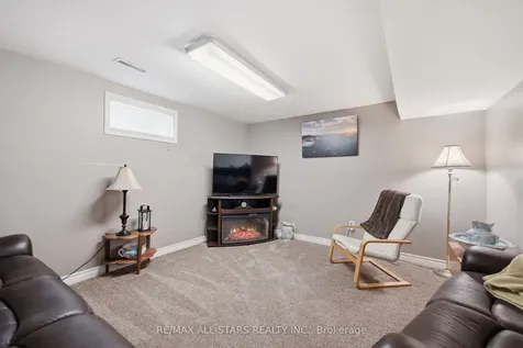 595 Walsh Drive Scugog ON L9L 1K6