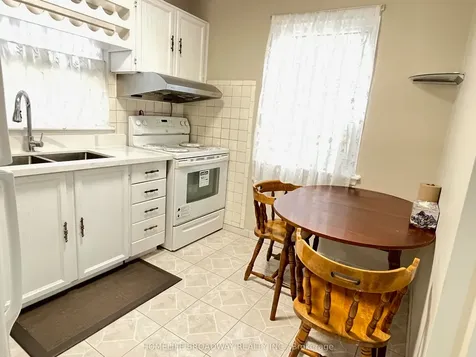33 Chelwood Road Toronto ON M1K 2K5