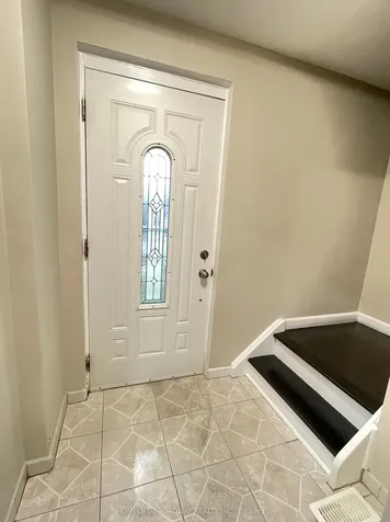 33 Chelwood Road Toronto ON M1K 2K5