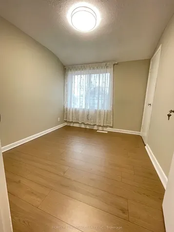 33 Chelwood Road Toronto ON M1K 2K5
