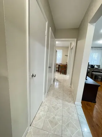 33 Chelwood Road Toronto ON M1K 2K5