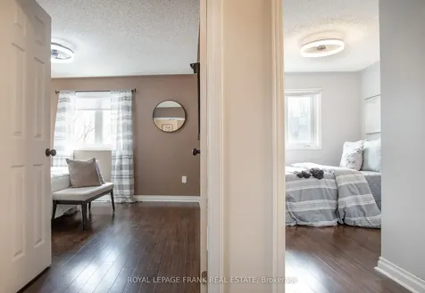 35 Dale Park Drive Clarington ON L1E 2Z4