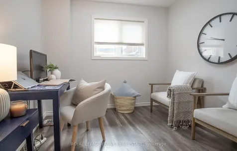 35 Dale Park Drive Clarington ON L1E 2Z4