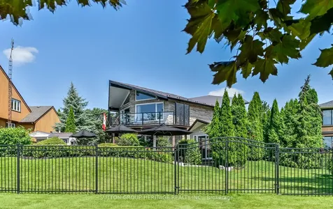 285 Stephenson Point Road Scugog ON L9L 1B4
