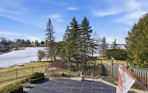 285 Stephenson Point Road Scugog ON L9L 1B4