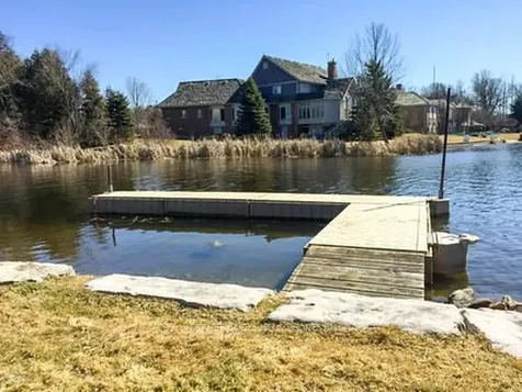 285 Stephenson Point Road Scugog ON L9L 1B4