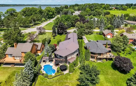 285 Stephenson Point Road Scugog ON L9L 1B4
