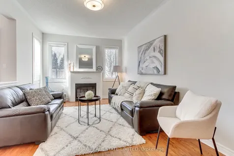 72 Sherrington Drive Scugog ON L9L 2E7