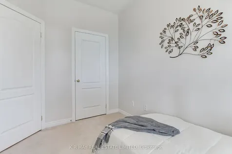 72 Sherrington Drive Scugog ON L9L 2E7