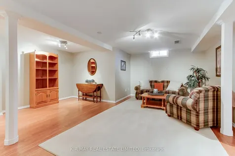 72 Sherrington Drive Scugog ON L9L 2E7