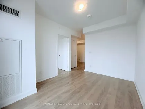 2031 Kennedy Road Toronto ON M1T 0B8