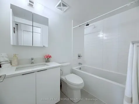 2031 Kennedy Road Toronto ON M1T 0B8