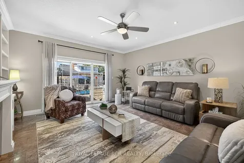 21 Corvinelli Drive Whitby ON L1M 0G7