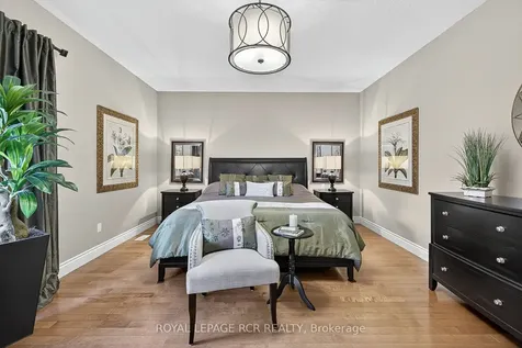 21 Corvinelli Drive Whitby ON L1M 0G7