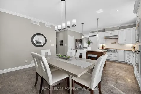 21 Corvinelli Drive Whitby ON L1M 0G7