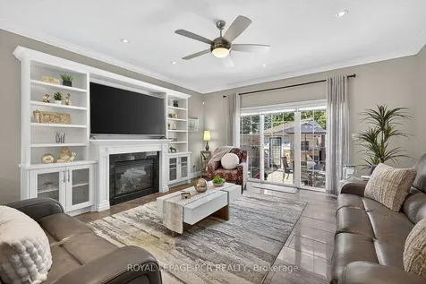 21 Corvinelli Drive Whitby ON L1M 0G7