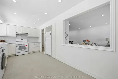 7 Snowhill Crescent Toronto ON M1S 3T4
