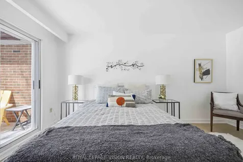 7 Snowhill Crescent Toronto ON M1S 3T4