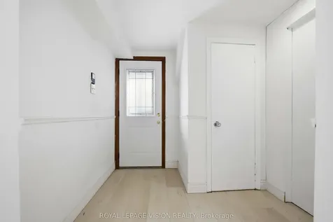 7 Snowhill Crescent Toronto ON M1S 3T4