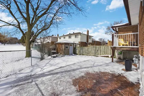 7 Snowhill Crescent Toronto ON M1S 3T4