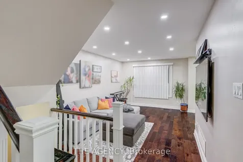513 Alder Court Pickering ON L1V 4T2
