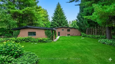 474 Taunton Road W Ajax ON L1T 4S9