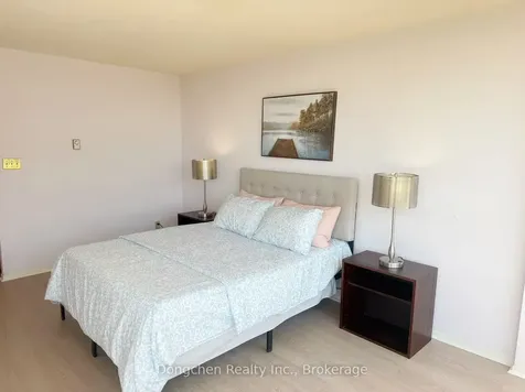 175 Bamburgh Circle Toronto ON M1W 3X8