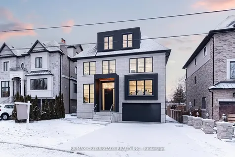 642 Annland Street Pickering ON L1W 1B1