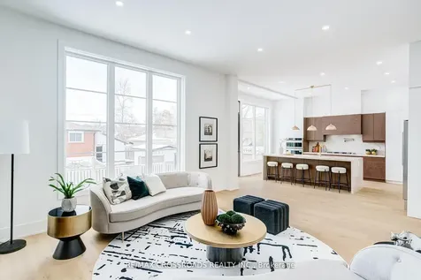 642 Annland Street Pickering ON L1W 1B1