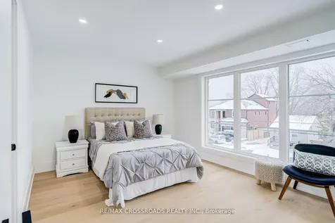 642 Annland Street Pickering ON L1W 1B1