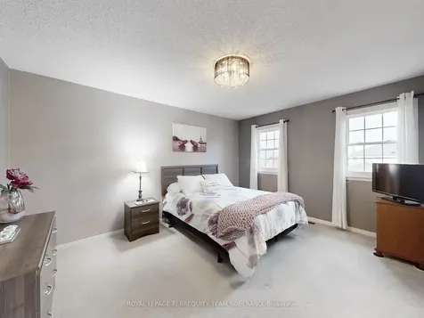 1549 Saugeen Drive Pickering ON L1V 5P9