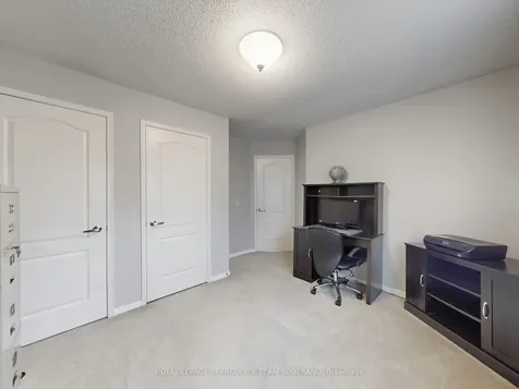 1549 Saugeen Drive Pickering ON L1V 5P9