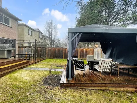 1549 Saugeen Drive Pickering ON L1V 5P9