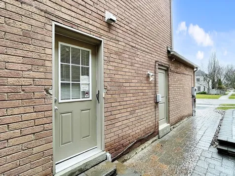 1549 Saugeen Drive Pickering ON L1V 5P9