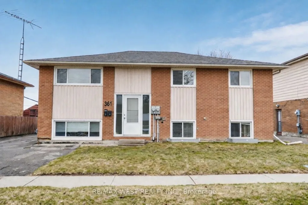 361 Dwight Avenue Oshawa ON L1J 1K8