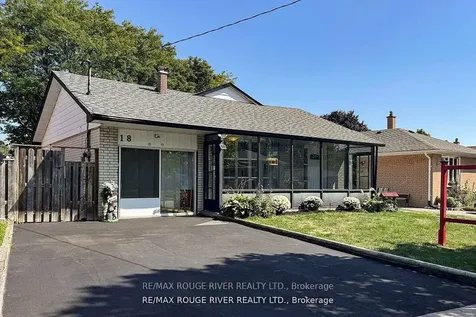 18 Darlingside Drive Toronto ON M1E 3N8