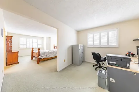 256 Centennial Road Toronto ON M1C 1Z9