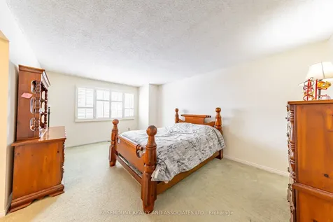 256 Centennial Road Toronto ON M1C 1Z9