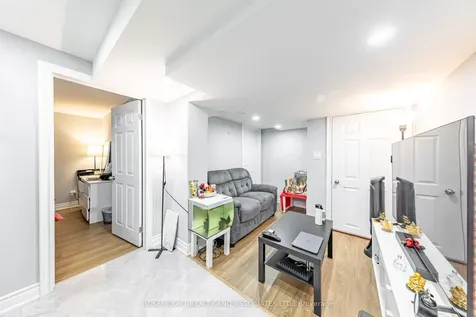 256 Centennial Road Toronto ON M1C 1Z9