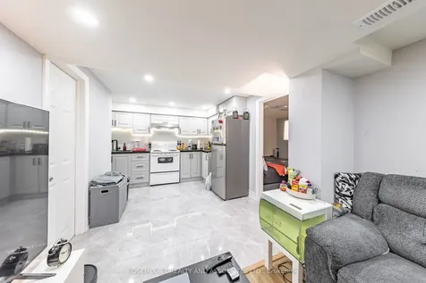 256 Centennial Road Toronto ON M1C 1Z9