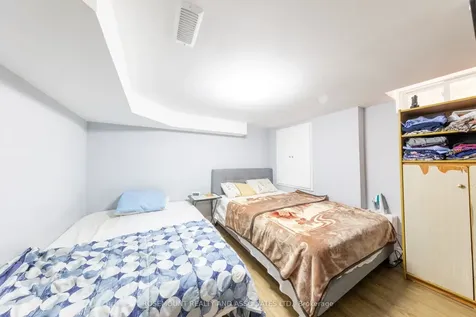 256 Centennial Road Toronto ON M1C 1Z9