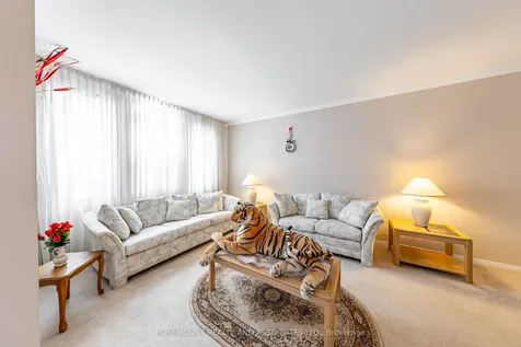 256 Centennial Road Toronto ON M1C 1Z9