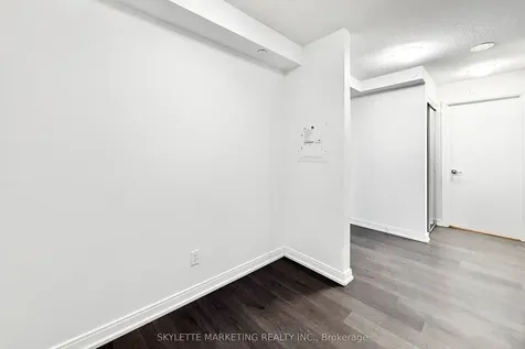 255 Village Green Square Toronto ON M1S 0L7
