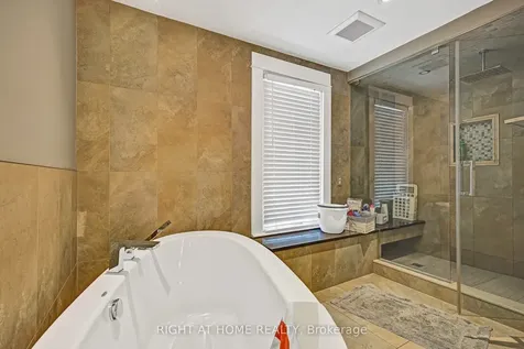 680 Winchester Road W Whitby ON L1M 1V2