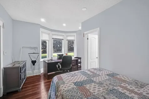 680 Winchester Road W Whitby ON L1M 1V2