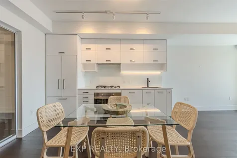 1888 Queen Street E Toronto ON M4L 1H3