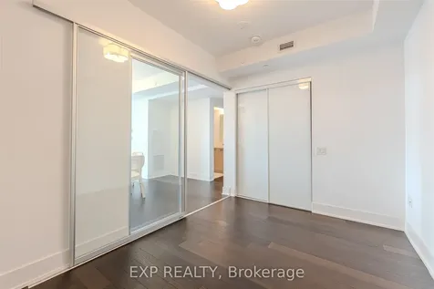 1888 Queen Street E Toronto ON M4L 1H3