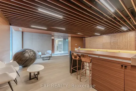 1888 Queen Street E Toronto ON M4L 1H3