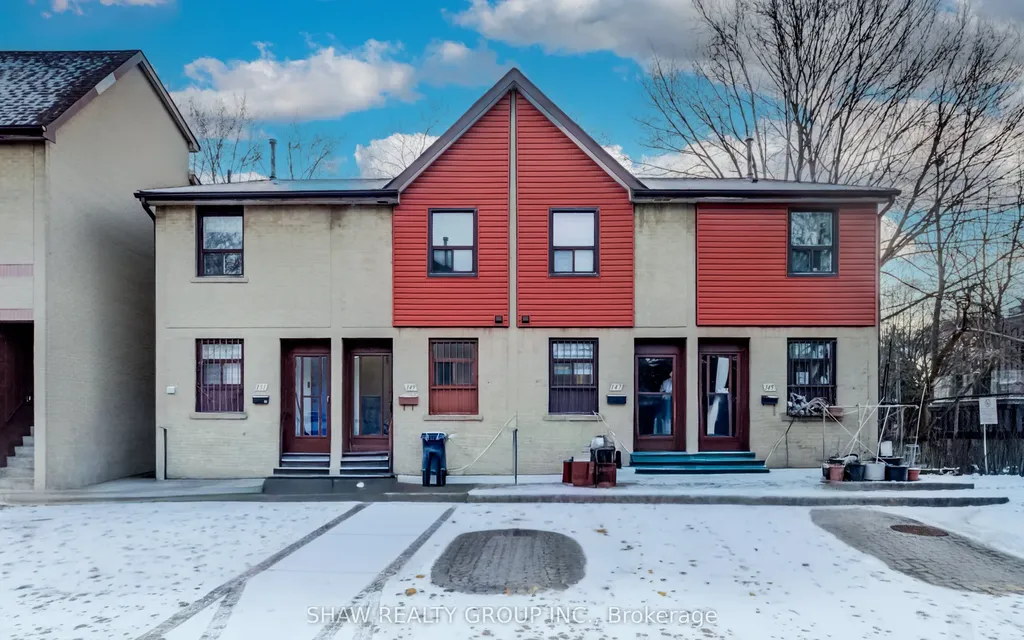 275 Broadview Avenue Toronto ON M4M 3H5